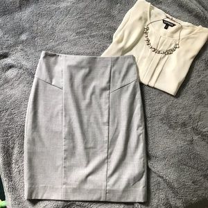 The Limited Light Gray Pencil Skirt sz 2